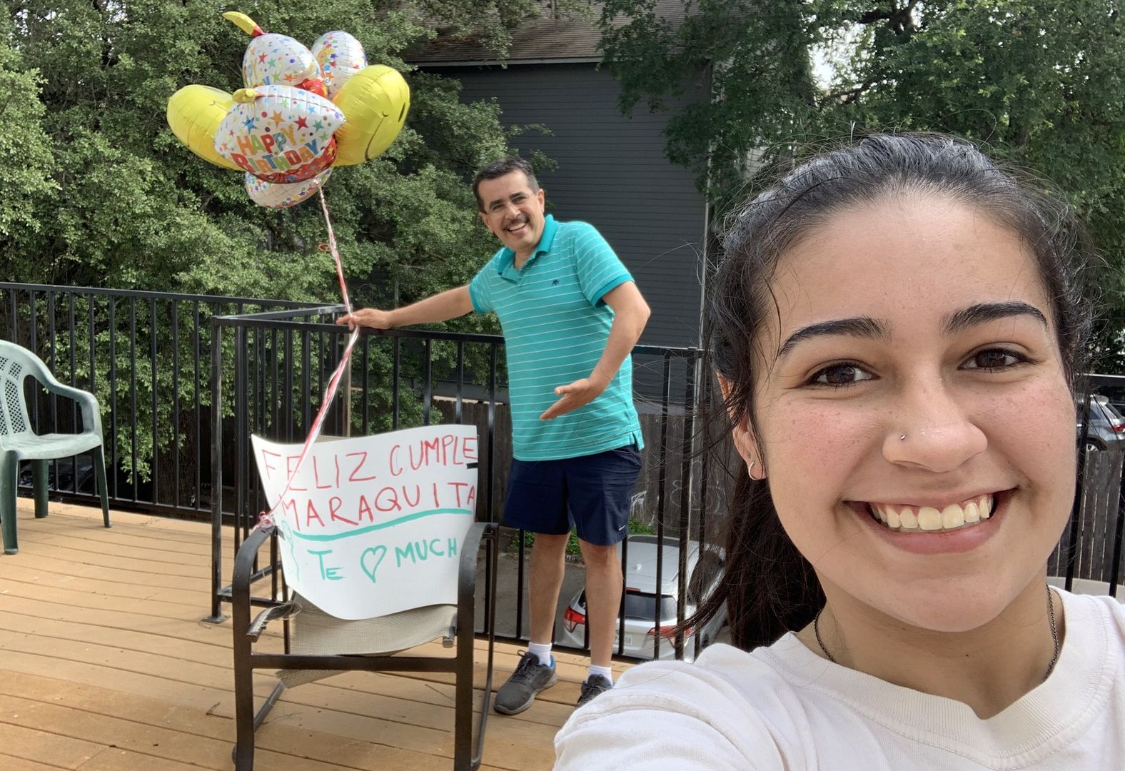 Julio Cesar Segura zaskoczył córkę w dniu jej 19. urodzin