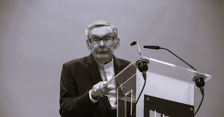 "Cześć Jego pamięci!". W sieci żegnają Mariana Turskiego