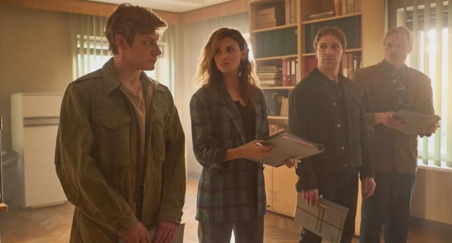 Nowy szpiegowski serial nie trafi do ramówki TVP jesienią. Kiedy emisja?