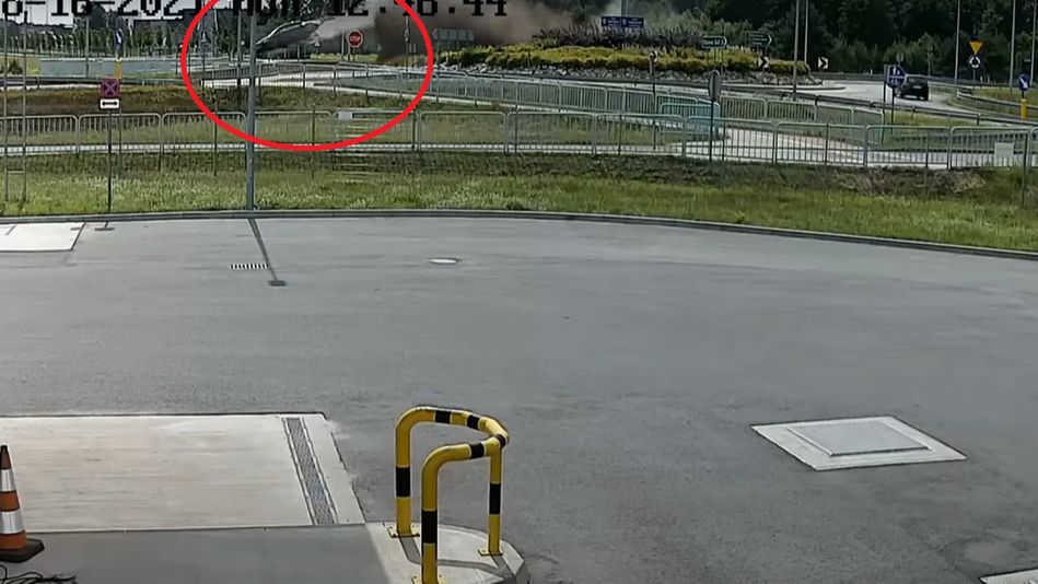 Lot przez rondo w Nowej Soli