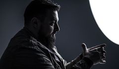 Tomasz Sekielski zebrał już ponad 300 tys. zł na film o pedofilii w Kościele