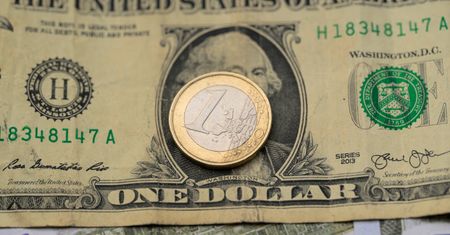 Euro wciąż najniżej od 2018 roku. Możliwe przełamanie kolejnej bariery