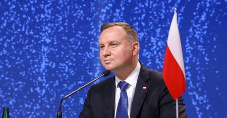 Andrzej Duda zakażony koronawirusem. Prezydent chory na COVID-19