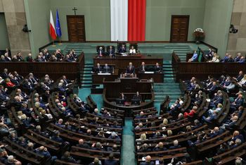 Zmiany w Sejmie. Pojawi się czworo nowych posłów PiS