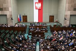 Tusk wyszedł z posiedzenia Sejmu. Nie słucha dalej pytań