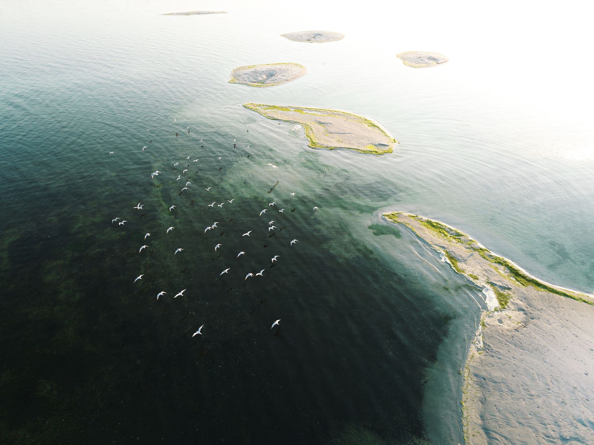 Widok z lotu ptaka na nowy archipelag wysepek