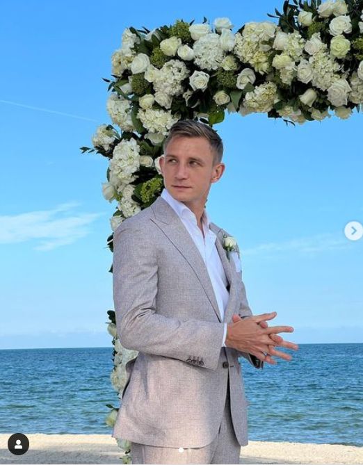 Krzysztof Gojdź broni Jakuba Rzeźniczaka pod ślubnym zdjęciem. Padły ostre słowa