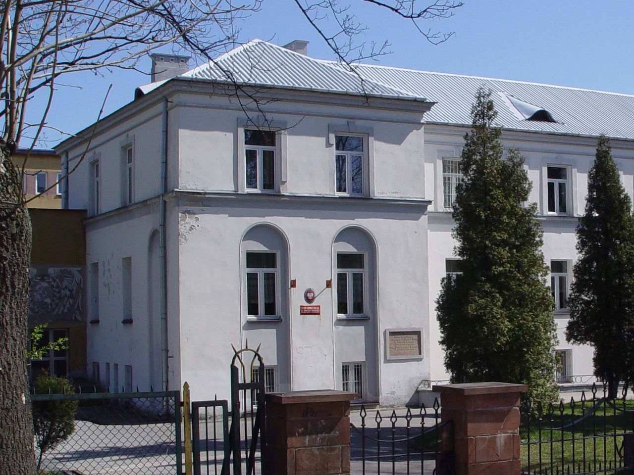 Dyrektor szkoły przywłaszczył pół miliona. Prokuratura zdecydowała
