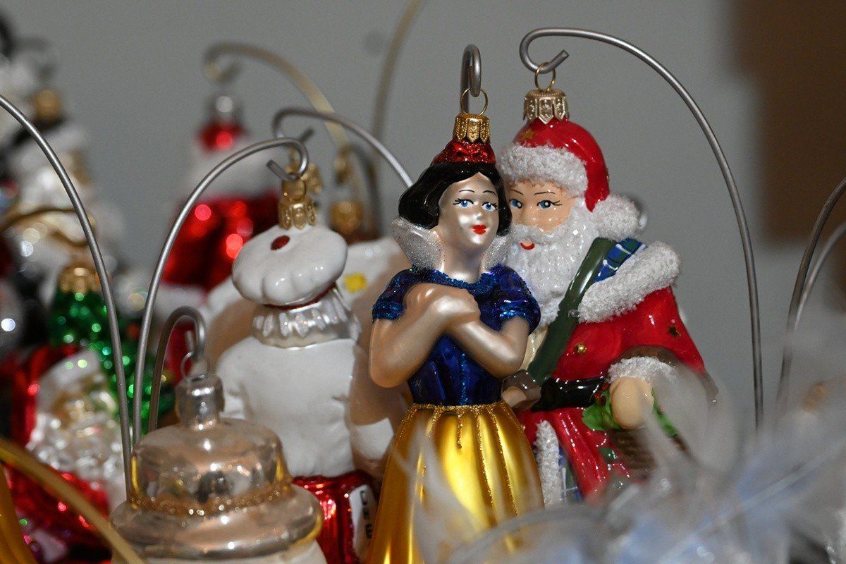 W sklepie w Złotoryi znajdziecie bombki w najróżniejszych kształtach i kolorach. Są przepiękne!