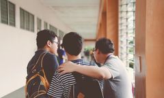 "Szon patrole" pod lupą. MEN reaguje na zagrożenia w szkołach