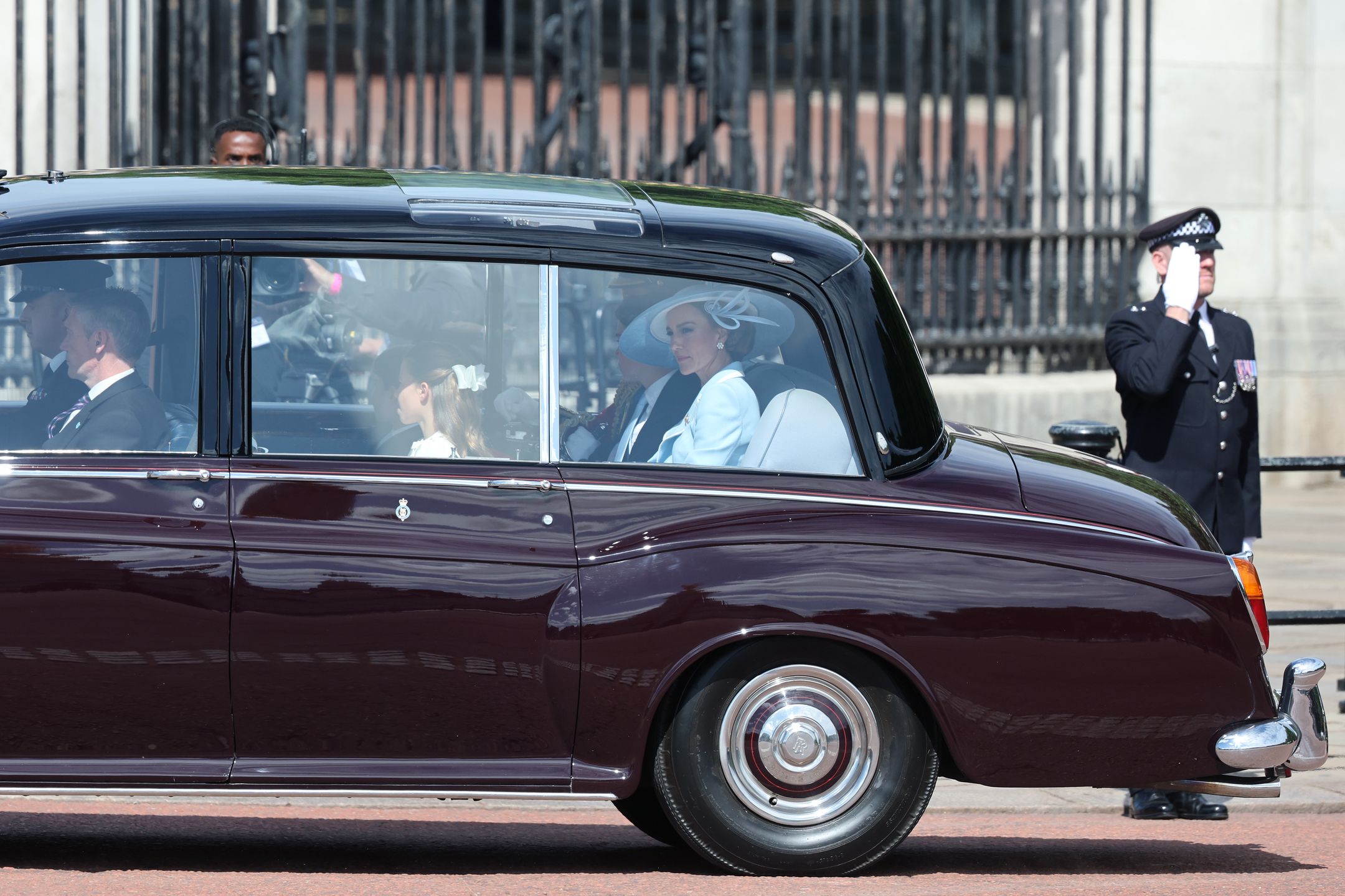 Księżna Kate i książę William na paradzie Trooping the Colour 