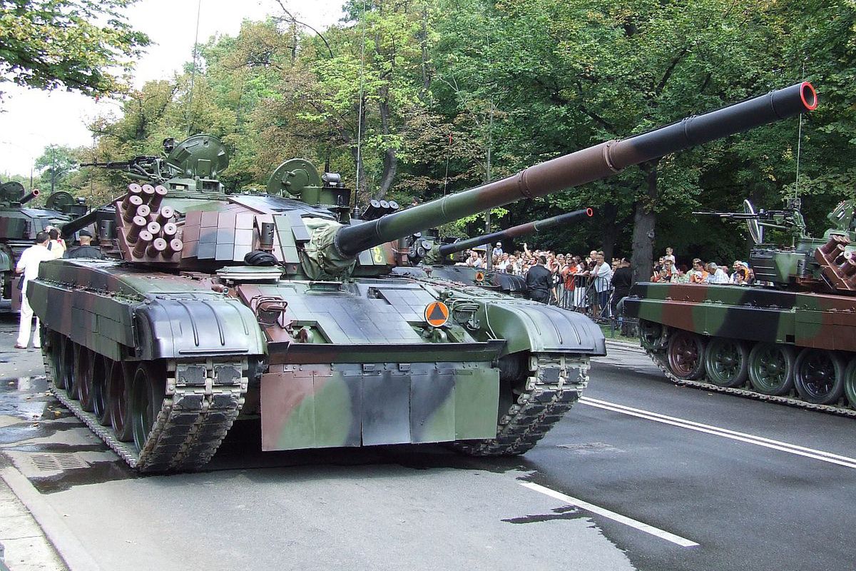Polskie czołgi PT‑91 Twardy w Ukrainie. Jaśniej nie da się tego powiedzieć