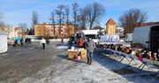 Sławno: Piątek na targowisku. Mroźny i biały handel