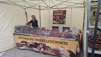 Kolejny festyn na Kawaleryjskiej. Powitanie wakacji na miejskim targowisku