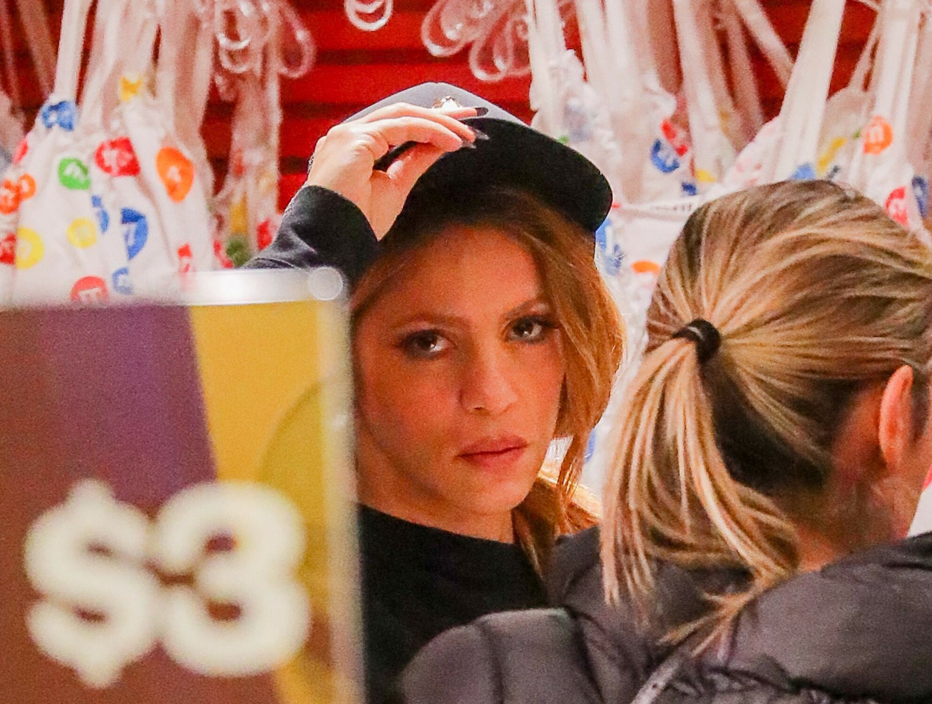 Shakira w M&Ms World w Nowym Jorku