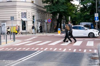 Poznań: Nowa organizacja ruchu na skrzyżowaniu ul. Polnej i Szamarzewskiego. ZDM przypomina o patrzeniu na znaki!