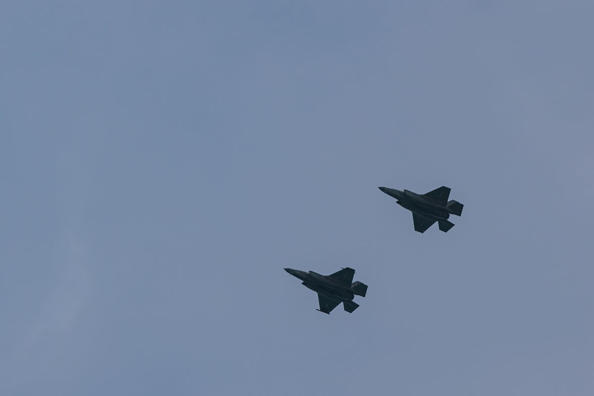 Два винищувачі F-35 перехопили російські Су-30 біля кордону Польщі