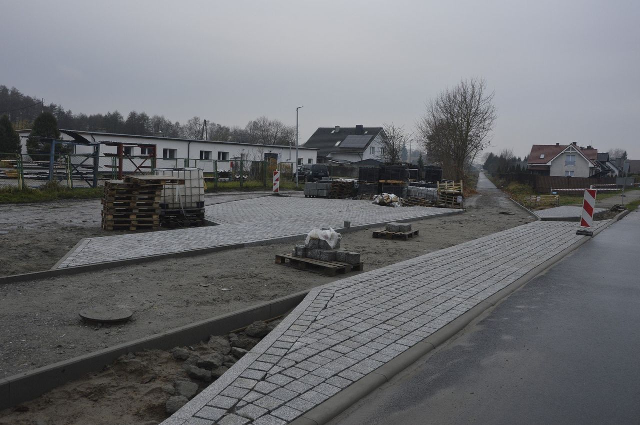 Zachodniopomorskie: Prace na ścieżce rowerowej z Trąbek do Marianowa