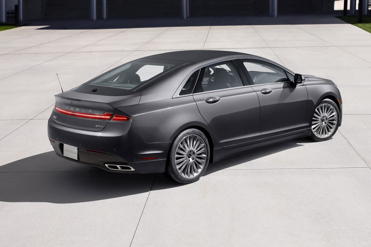 Lincoln MKZ 2013