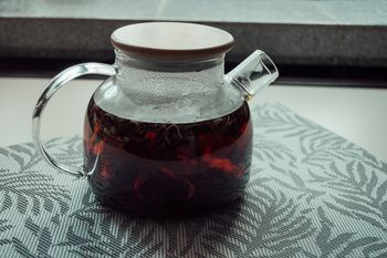 Ile filiżanek herbaty pić? Tyle wystarczy, by wesprzeć serce