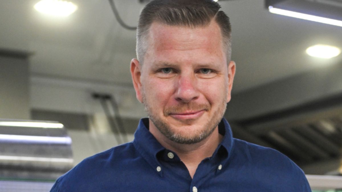 Filip Chajzer chce kupić samochód