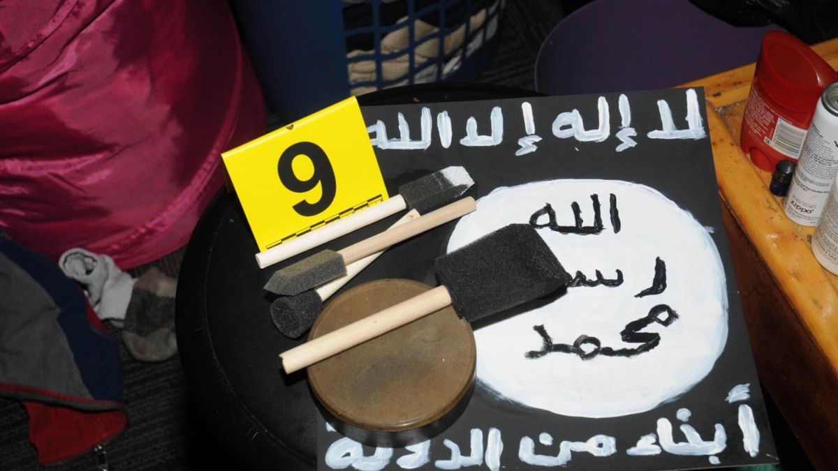 Troje nastolatków planowało dokonanie zamachu terrorystycznego w imię ISIS