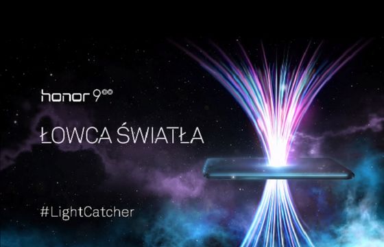 Aleksandra Zienkiewicz i Leszek Stanek w kampanii promującej smartfon Honor 9