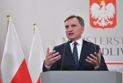 Ziobro krytykuje uległość rządu ws. KE. Jabłoński apeluje o solidarność