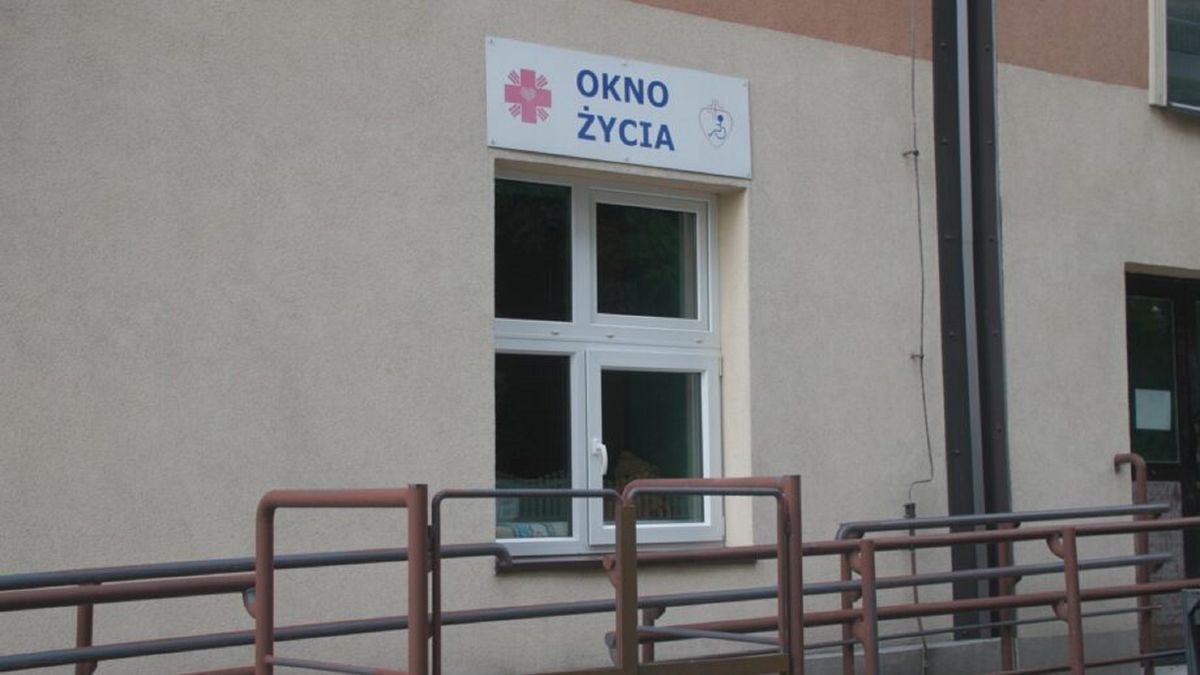 Okno życia w Mikołowie.