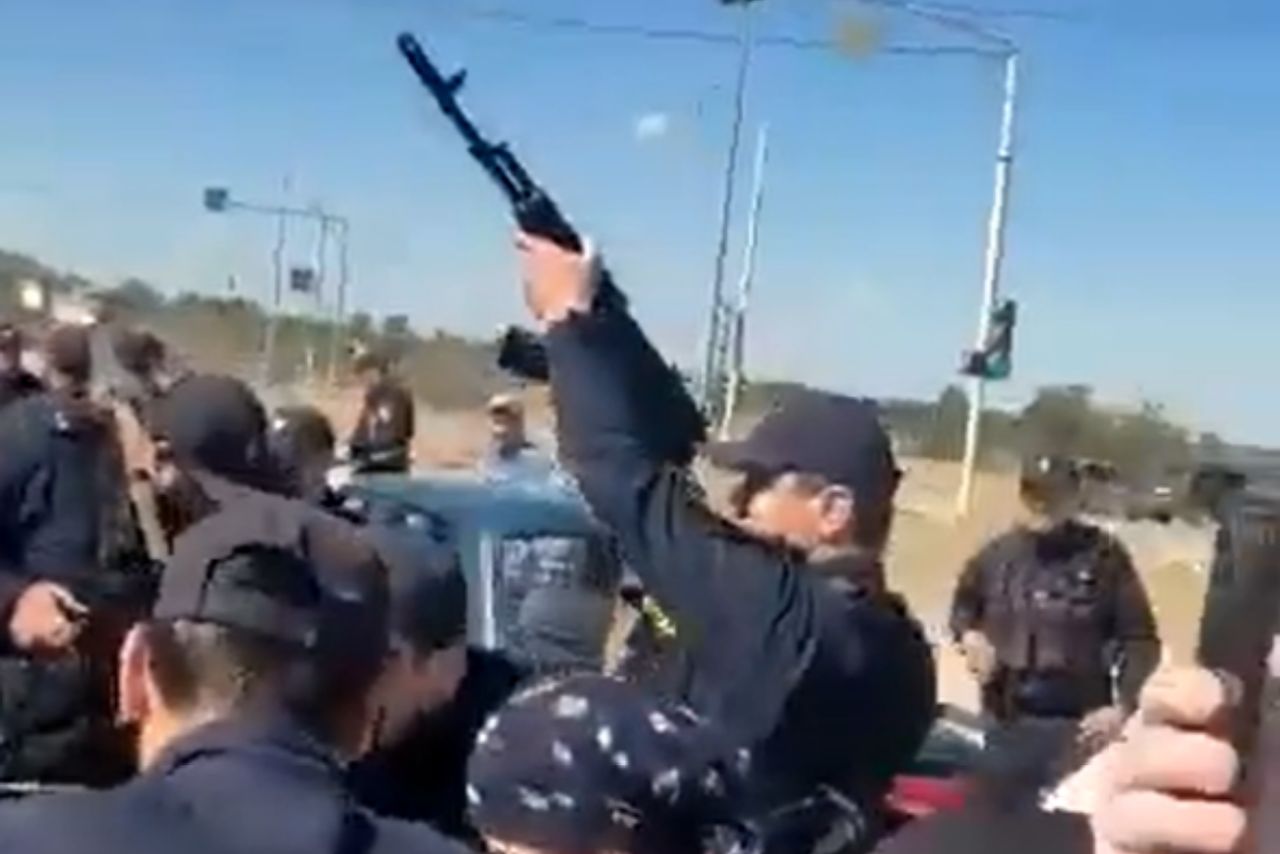 Rośnie napięcie w Dagestanie. Strzały i starcia z policją