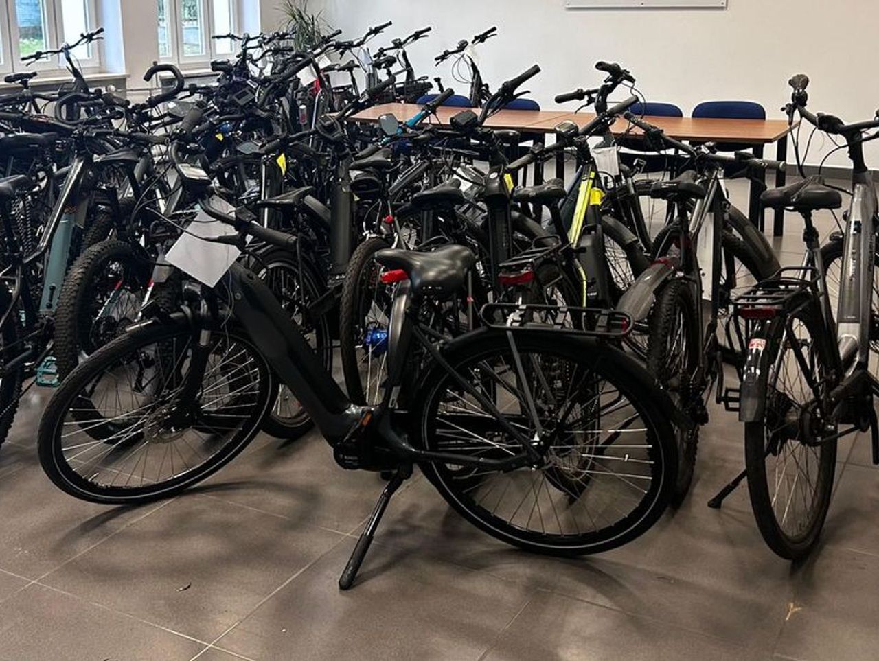 Rozbity gang złodziei rowerów. Zabezpieczono ponad 170 jednośladów