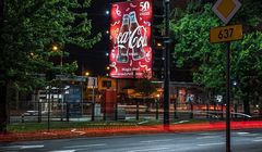 Coca-Cola pokazuje swoją historię na muralach w całej Polsce