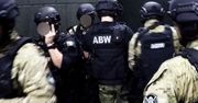 Oszustwa podatkowe. ABW zatrzymała pięć osób