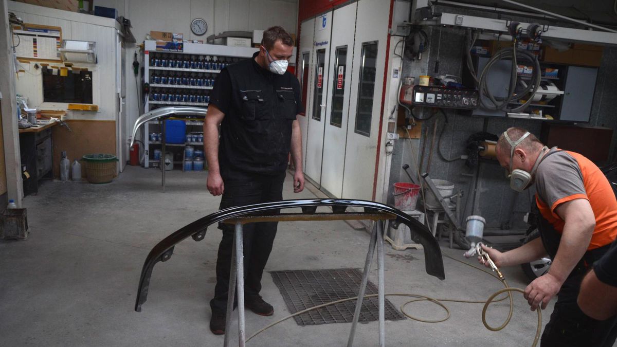 Brakuje również lakierników