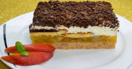 Szarlotka królewska bez pieczenia