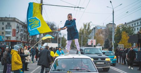 Fenomen oporu Ukraińców. "Jedni robili rzeczy heroiczne, inni drobne, ale każda miała znaczenie"