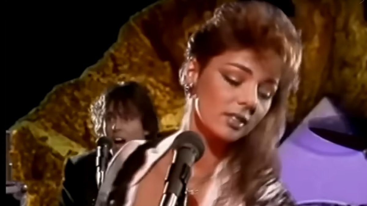 Sandra w utworze "Maria Magdalena"