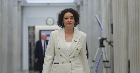 "Folwark" w szpitalu. Posłanka Lewicy mówi o "znajomych królika" i uderza w PO
