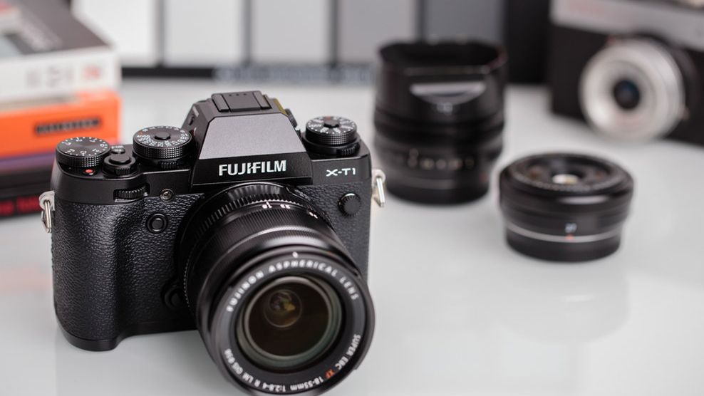 Ruszyła akcja Cashback na aparaty i obiektywy Fujifilm X 1