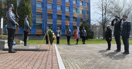 Katowice. Oddali hołd policjantom zamordowanym przez NKWD w 1940 roku