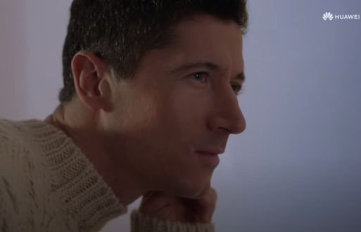 Huawei reklamuje się na święta z Robertem Lewandowskim. „Najlepsze na Święta, najlepsze dla bliskich" (wideo)
