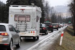 Powroty z sylwestra. Gigantyczne korki. "8 km na godzinę"