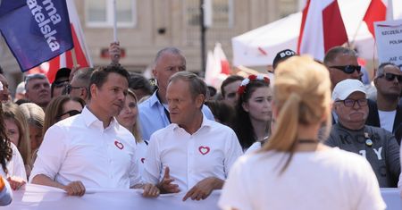 Gwałtowny wzrost poparcia dla dwóch partii. Jest nowy sondaż