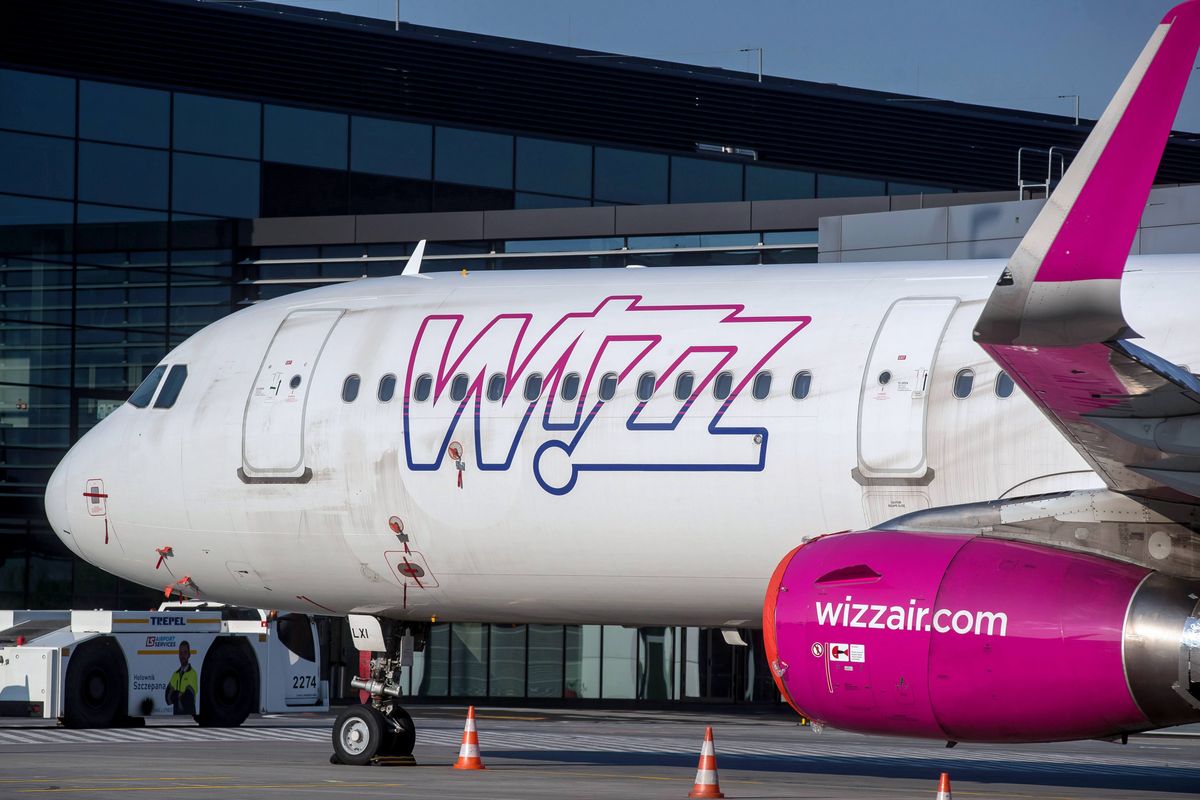 Pracownicy Wizz Air zamiast podwyżek dostali śmietniki 