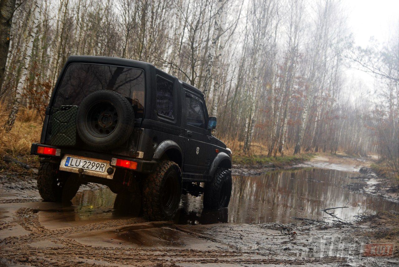 Suzuki Samurai