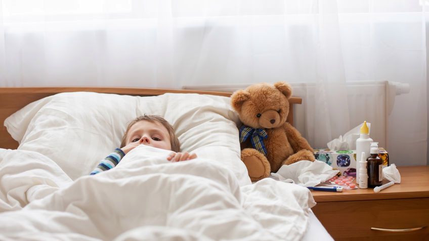 Jak przygotować dziecko do sezonu grypy i przeziębień?