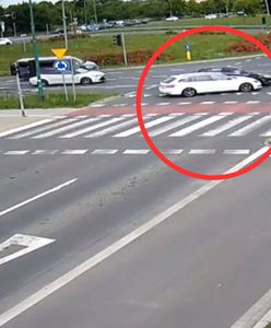 Wjechał na czerwonym. Poszkodowany miał zakaz sądowy