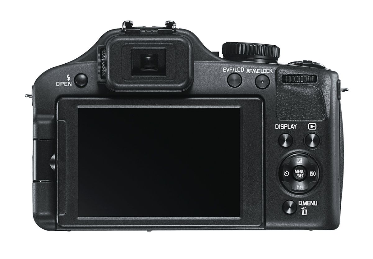 Leica V-Lux 3 - uniwersalny 24-krotny zoom i matryca CMOS 4