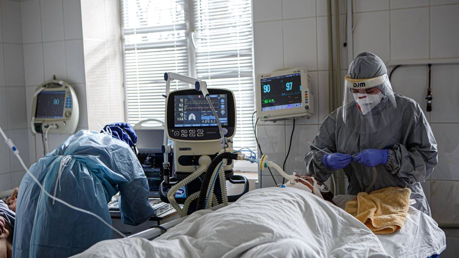 Ukraina walczy z koronawirusem. Niepokojące informacje dot. parlamentu (zdjęcie ilustracyjne)