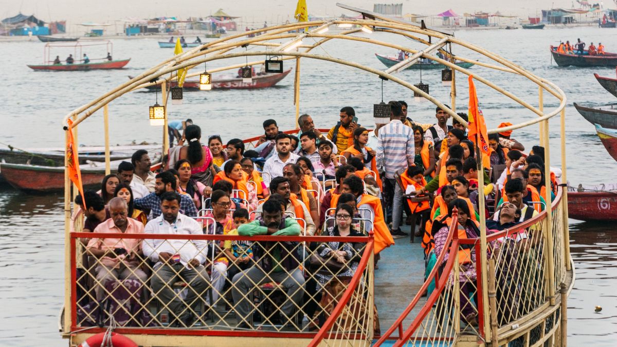 Rejsy po rzece Ganges zyskują na popularności, kosztem delfinów 